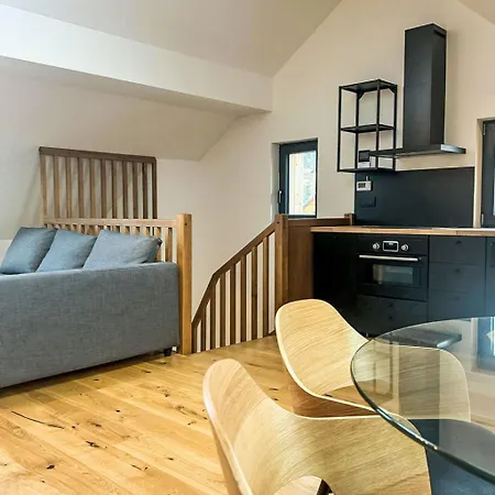Apartman Ski&bike Sirena 4-2 By Interhome